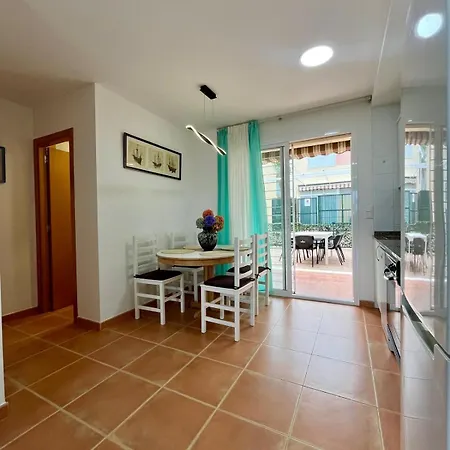 Adosado Con Terraza A 5 Min Del Mar Σπίτι διακοπών